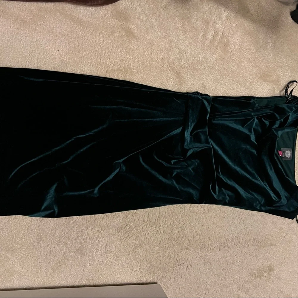 Vince Camuto Green Velvet Dress - Picture 3 of 4
